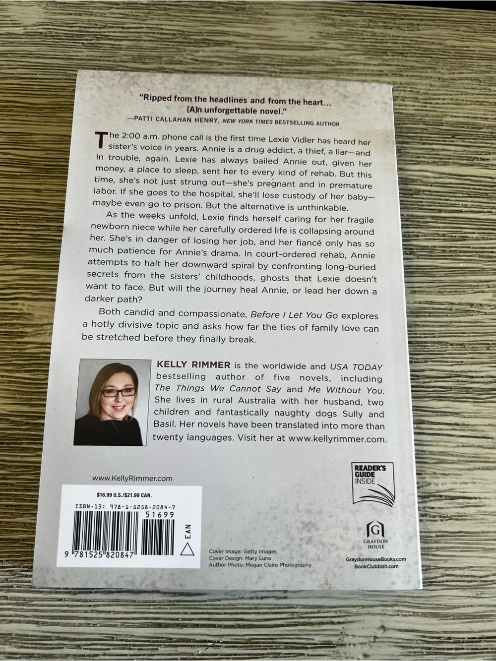 📚 Before I Let You Go by Kelly Rimmer - Paperback - Picture 2 of 3